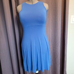 Athleta Thera Dress